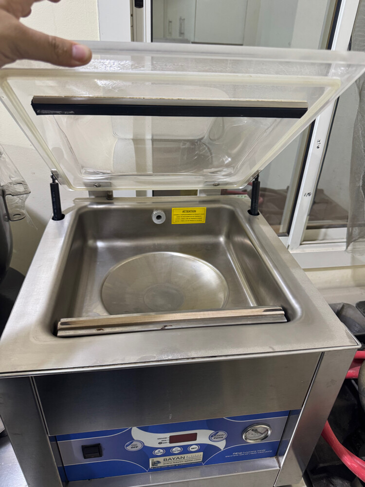 vacuum machine  - 2