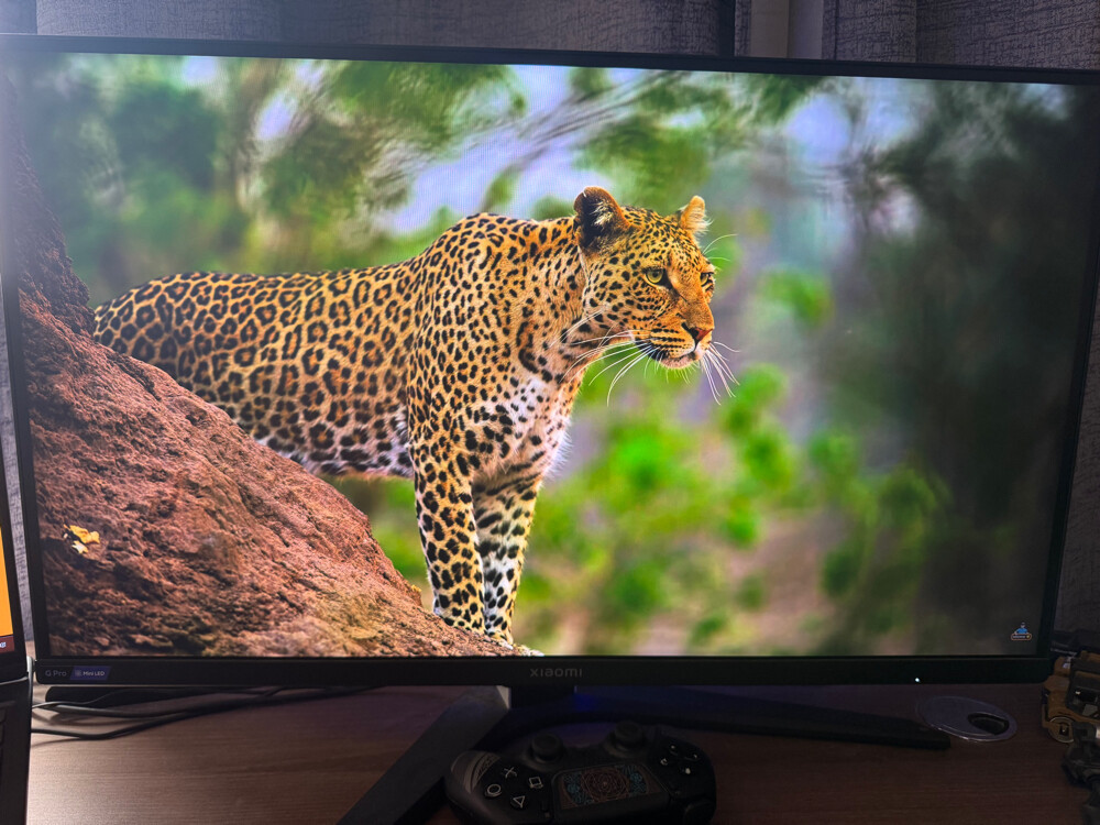 Xiaomi G Pro 27i Mini LED Monitor - 1