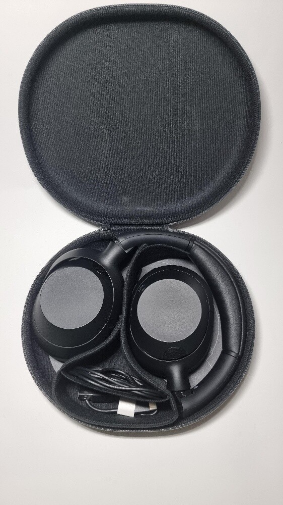 Sony ULT WEAR Noise-Cancelling - 3