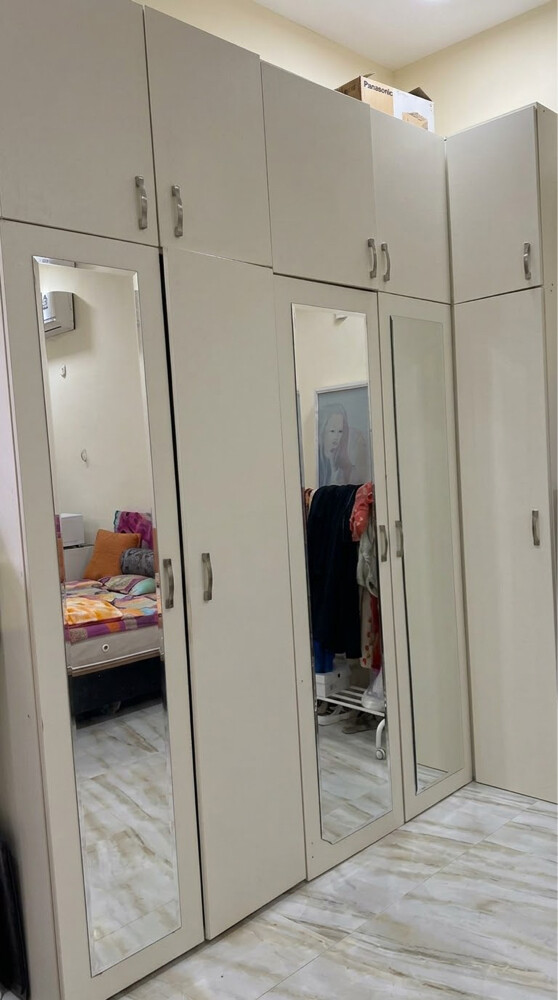 cabinet - 1