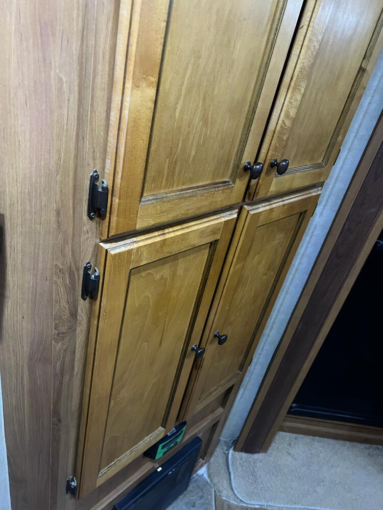 American camber cabin sunset 33ft - 4