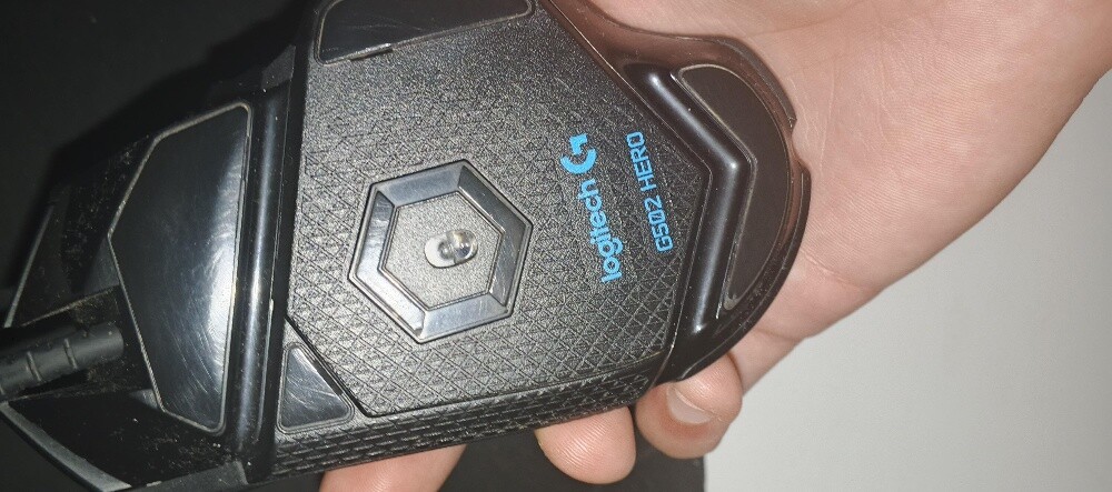 g502 Hero - 4