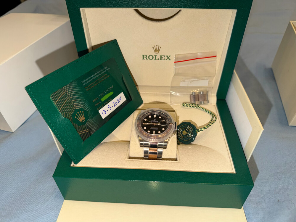 Rolex GMT (Rootbeer) 2024 - 1