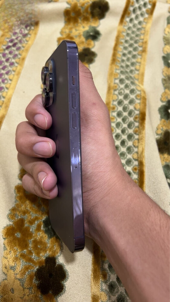 14 pro max 128gb only screen change - 2