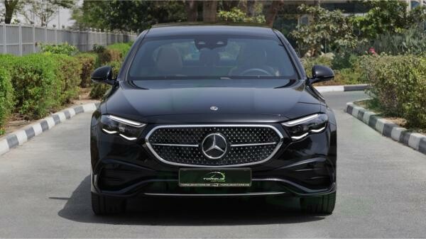 2026 Mercedes-Benz E 300 AMG - 2