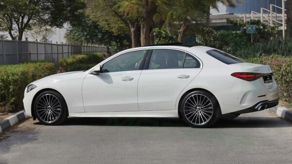 Mercedes-Benz C 200 Premium - 4