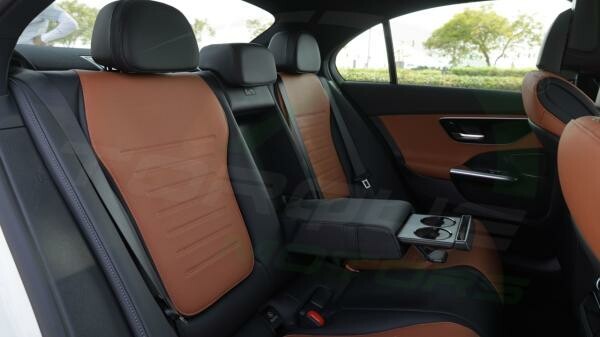 Mercedes-Benz C 200 Premium - 13