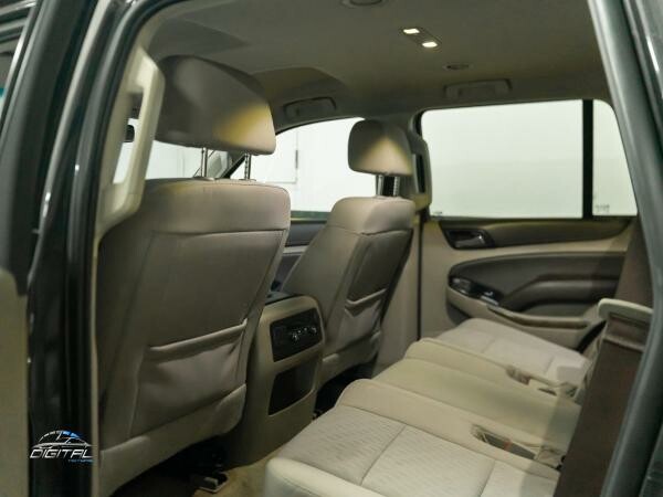 Chevrolet Tahoe - 6