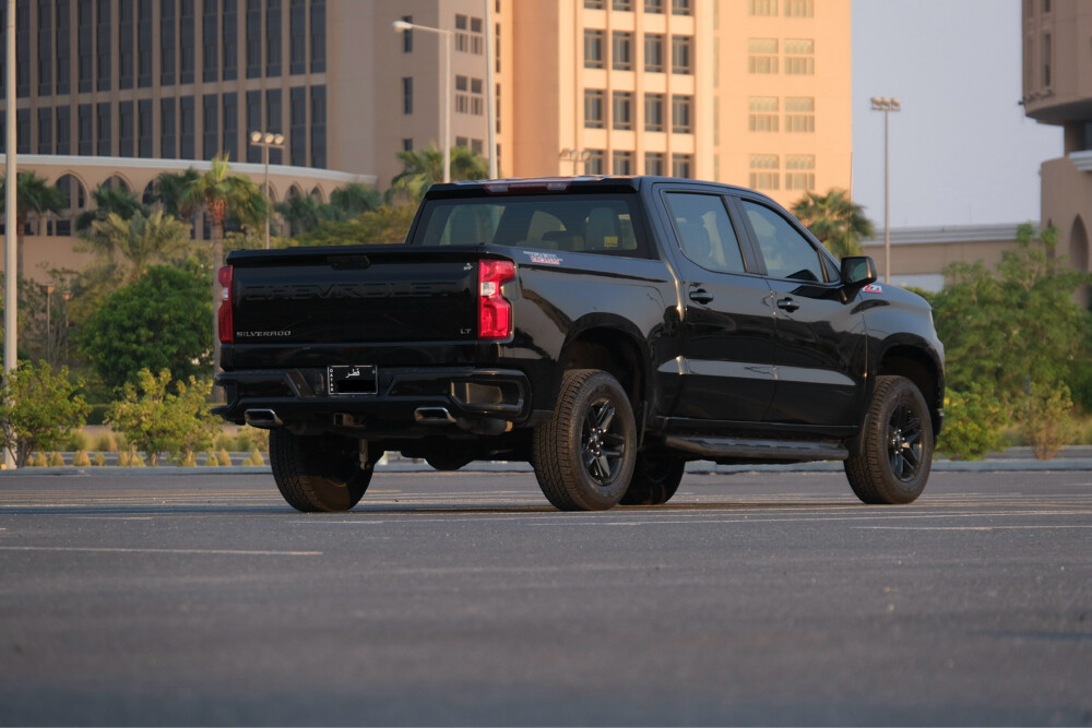 Chevy Silverado LT Z71 Trail Boss - 6