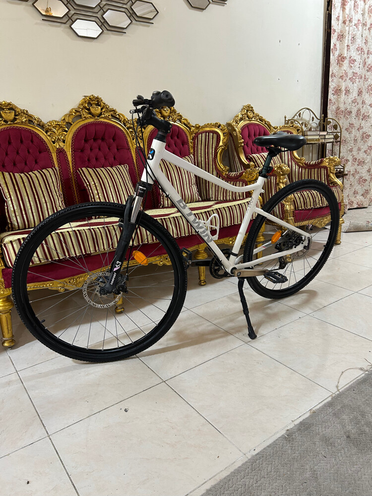 B'twin Riverside 500 hybrid Bike - 2