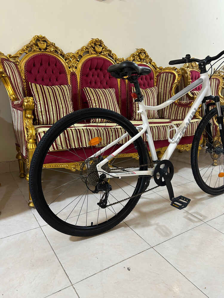 B'twin Riverside 500 hybrid Bike - 3