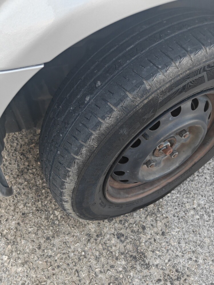 Nissan sunny 2012 model 199km - 5