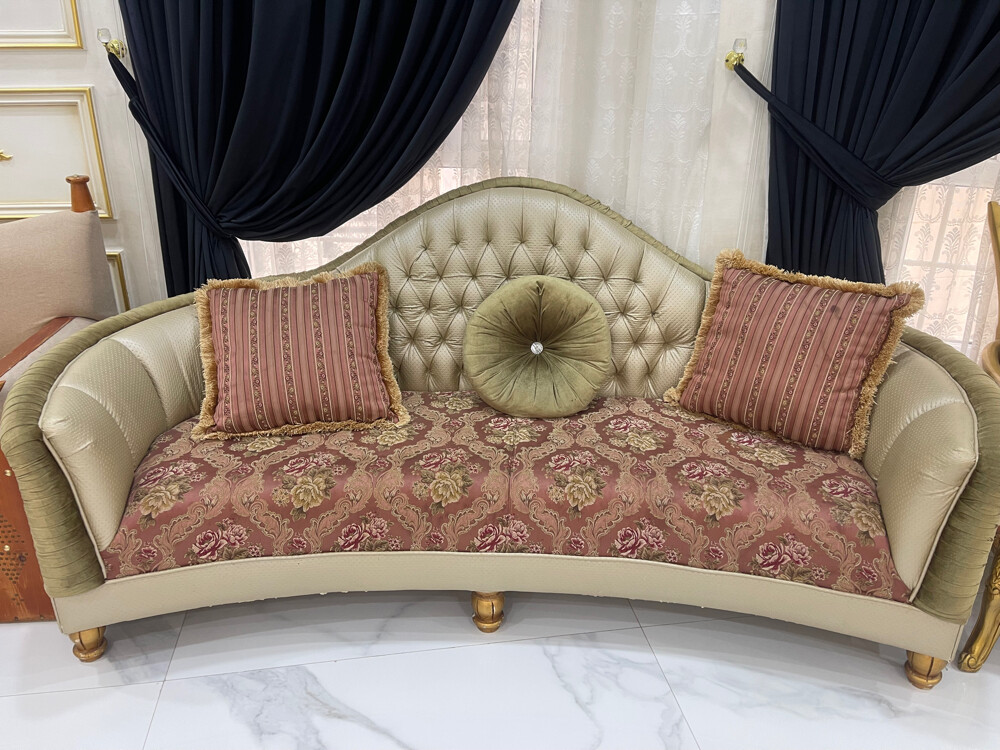  (SOLD) classic chairs and Sofas - 4