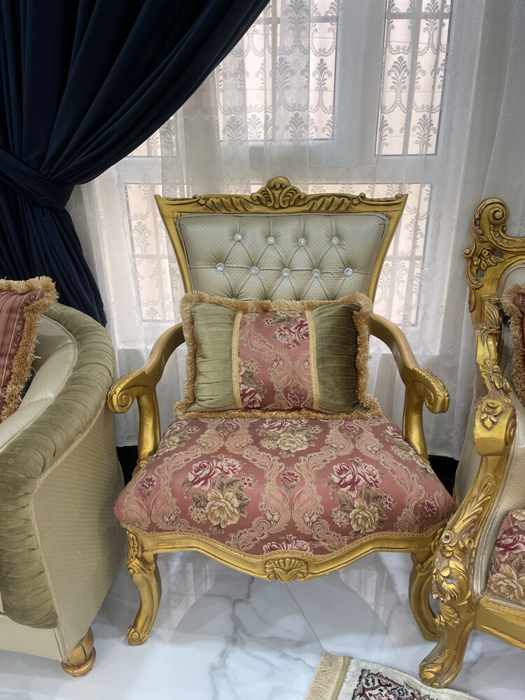  (SOLD) classic chairs and Sofas - 3