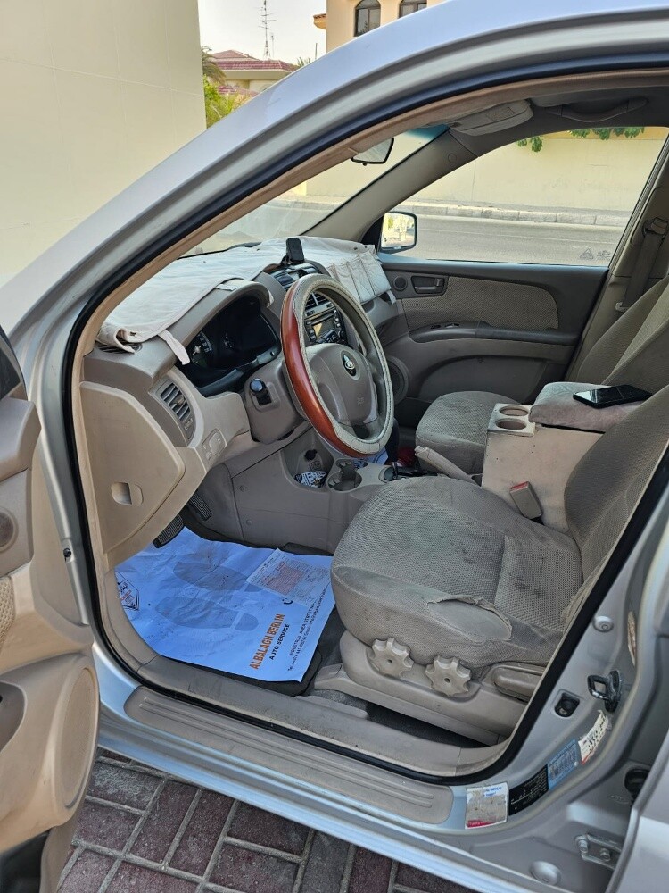 kia sportage - 12
