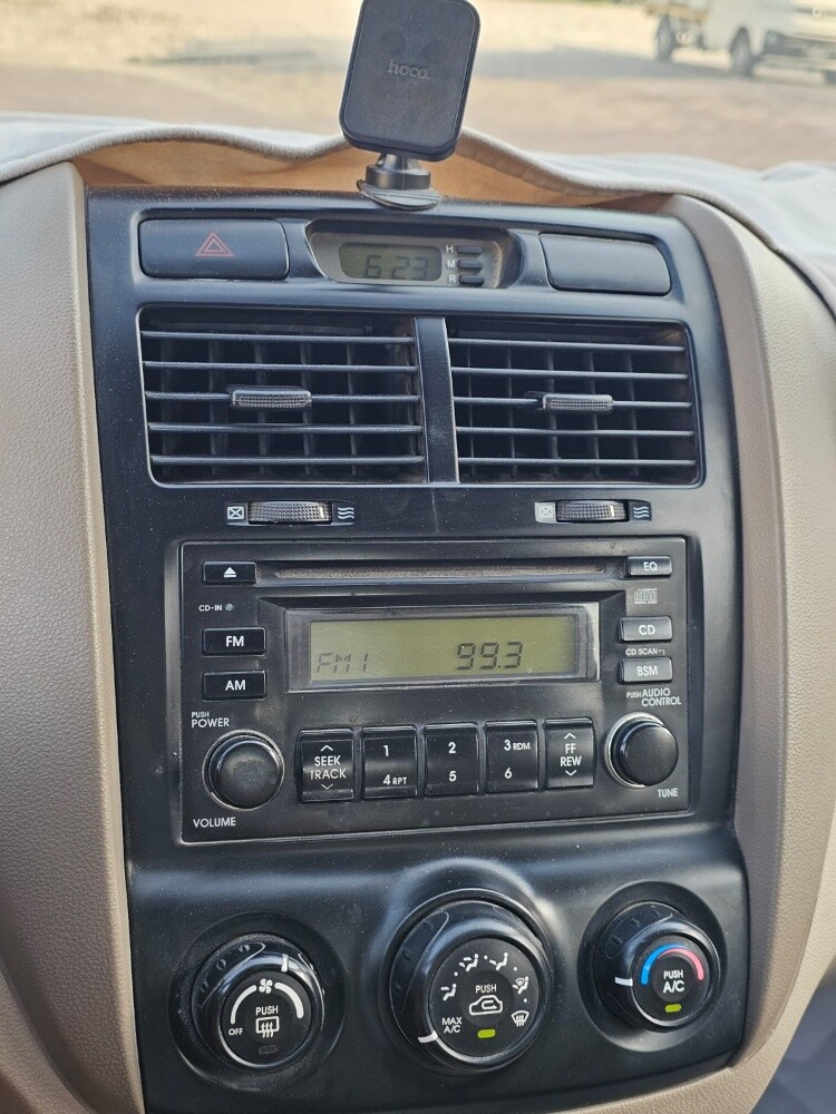 kia sportage - 8