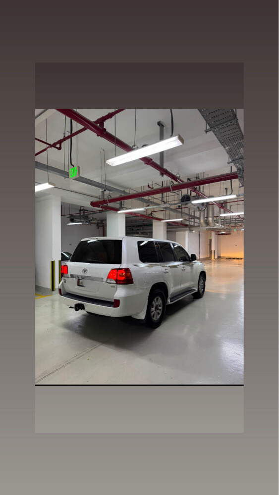 Land Cruiser  - 2