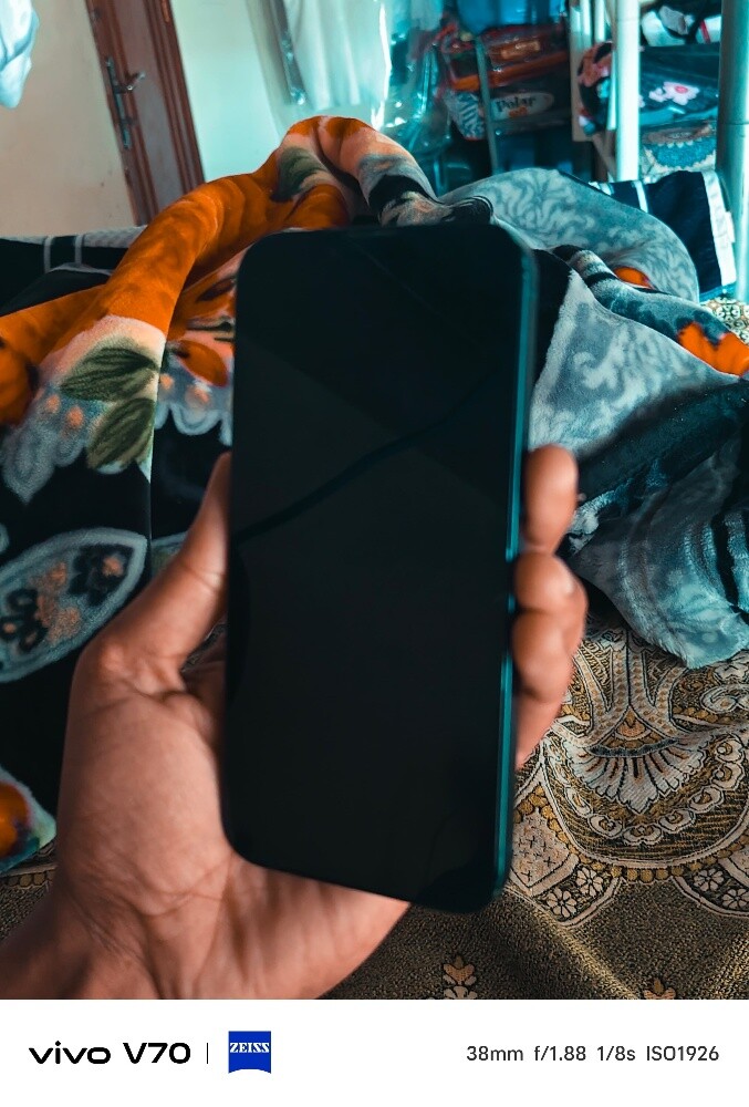 i phone 13 - 2
