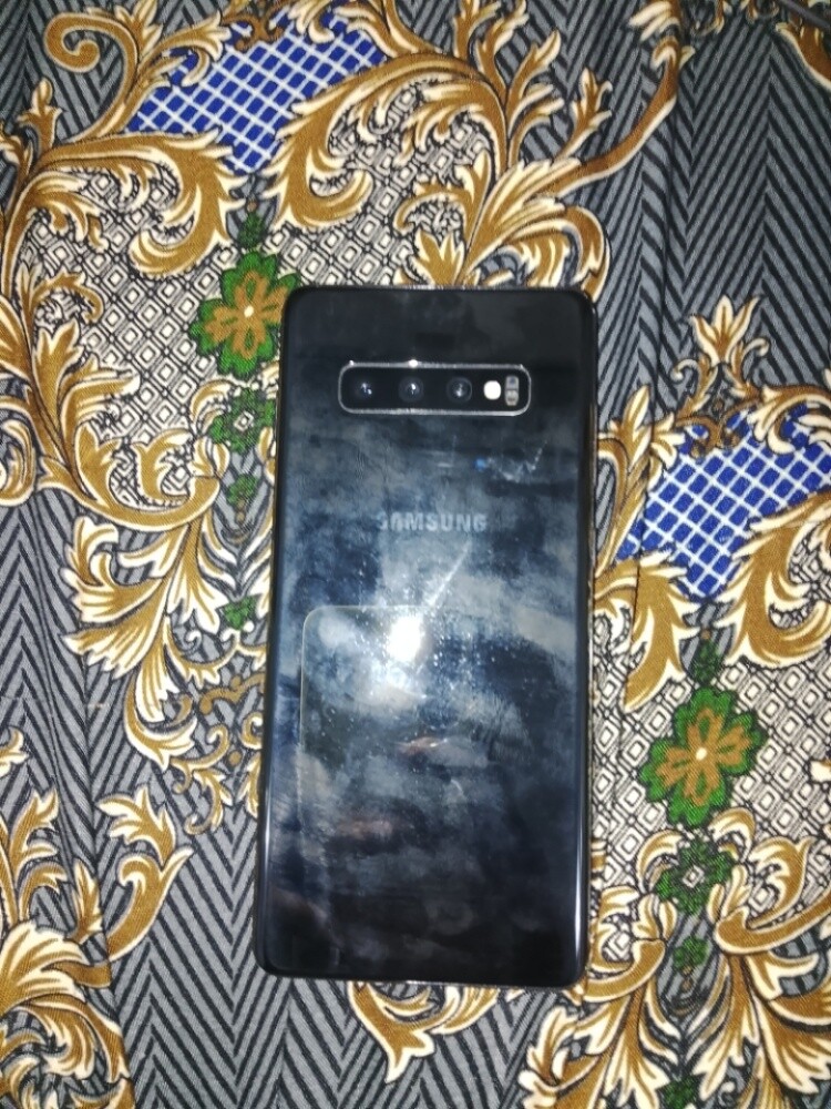 Samsung S10 plus - 2