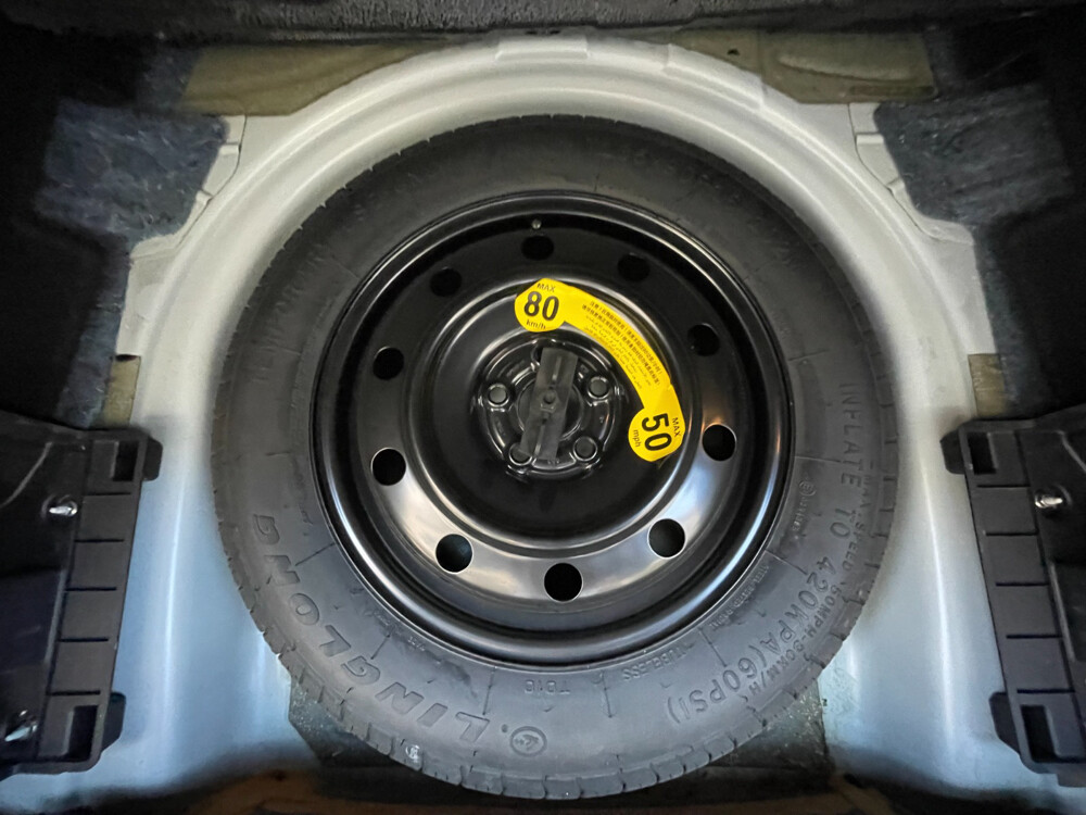 Bestune T77 2024 - 11