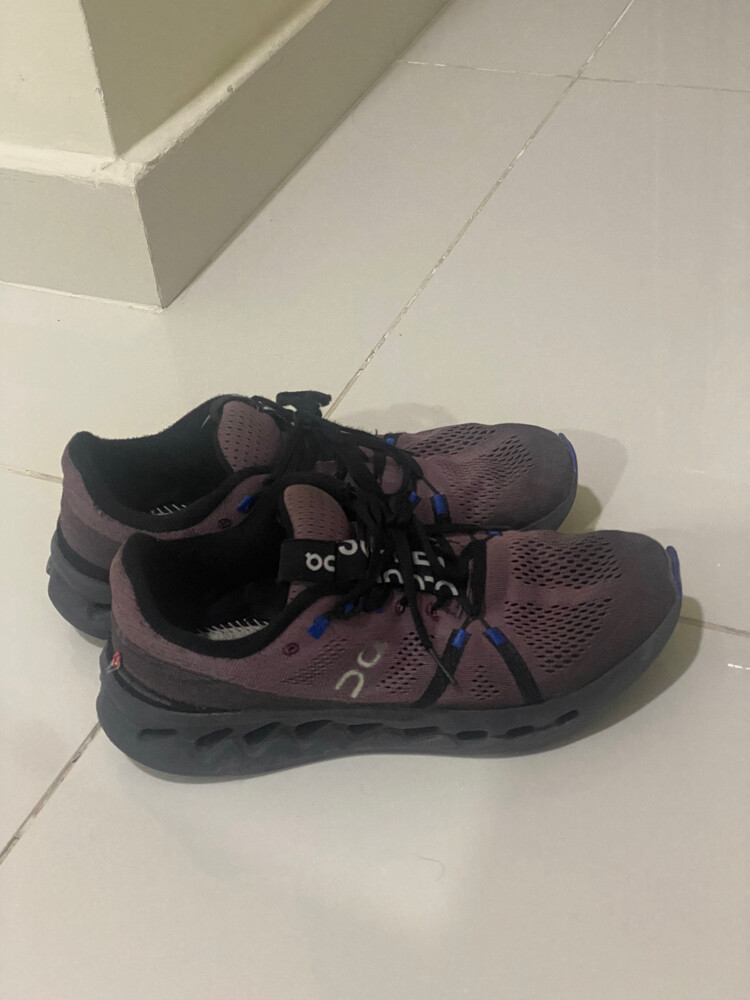 on running shoes - 4