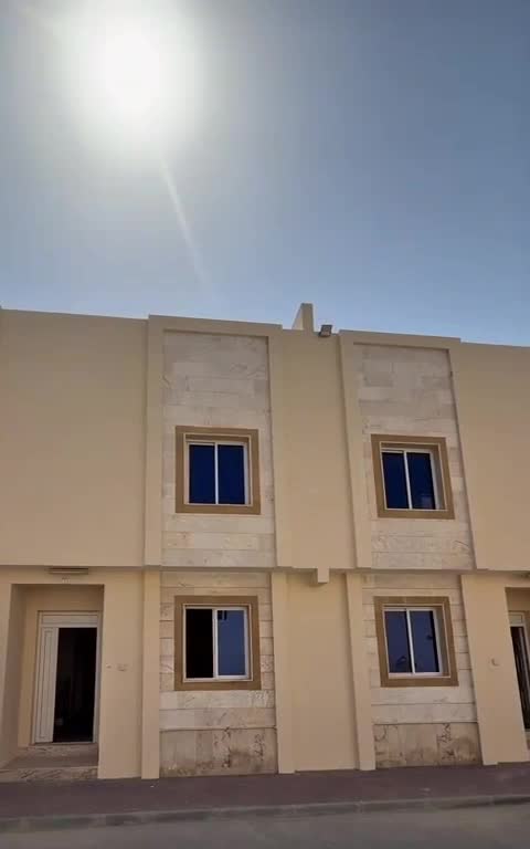 للايجار فيلا بالصخامة داخل مجمع - 1