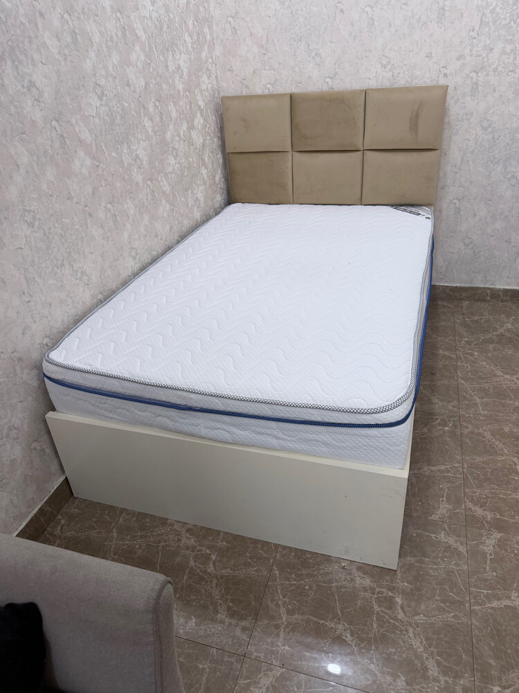 رواد - 2