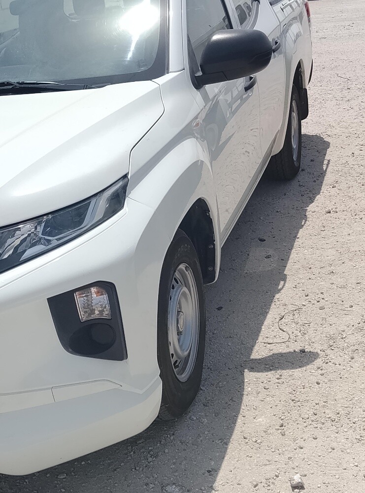 بيك اب ال 200 ميتسوبيشي 2021 - 4