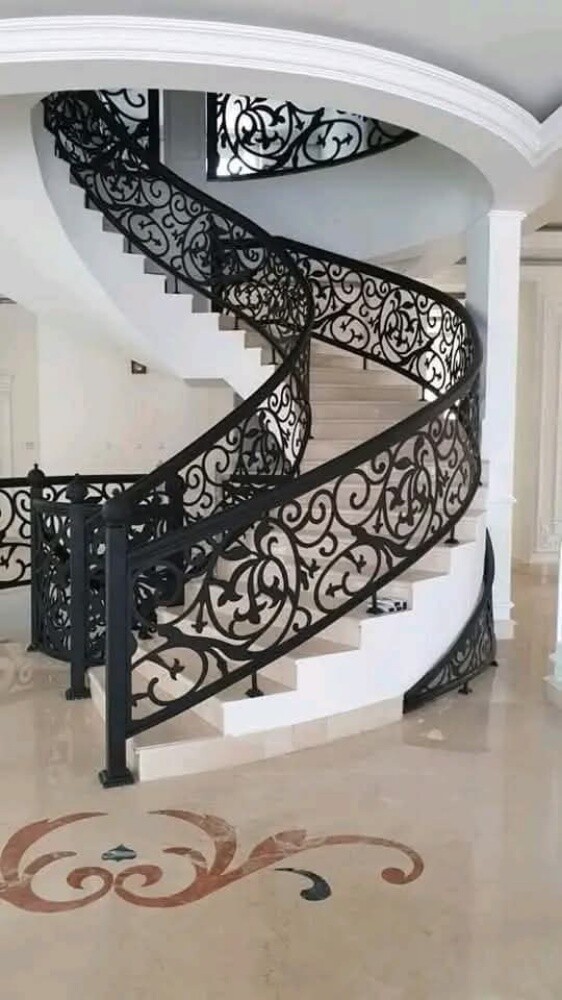 نقوم بجميع اعمال الحدادة
 تركيب ا - 3