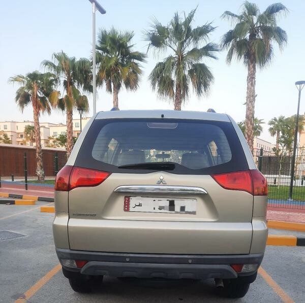 MITSUBUSHI PAJERO SPORTS - 2