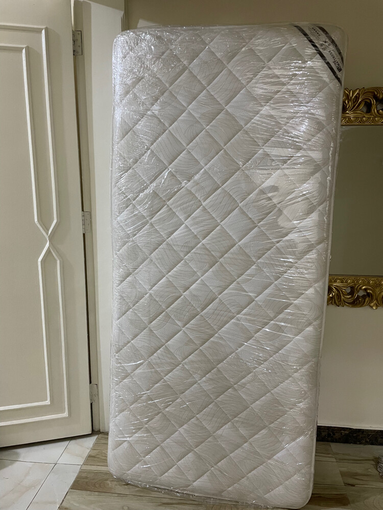 Mattress for Sale  Size: 90 × 190 c - 1