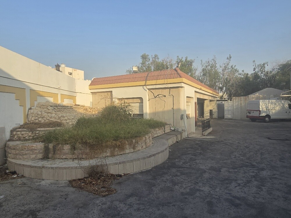 For rent residential villa employee - 2