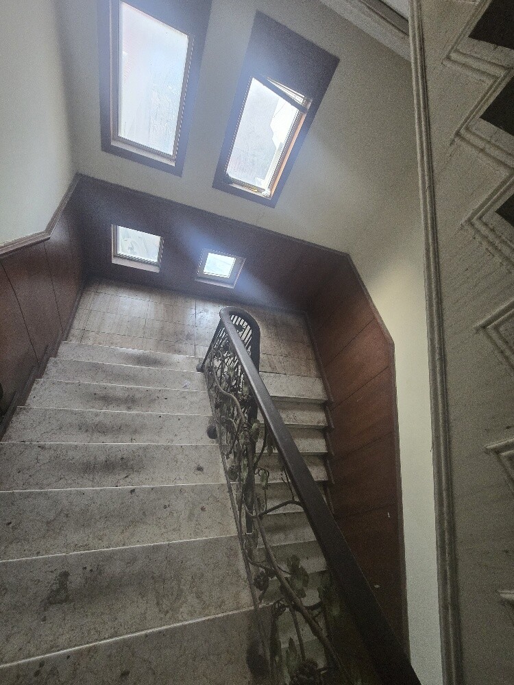For rent residential villa employee - 13