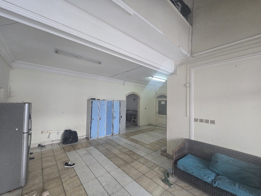For rent residential villa employee - 9