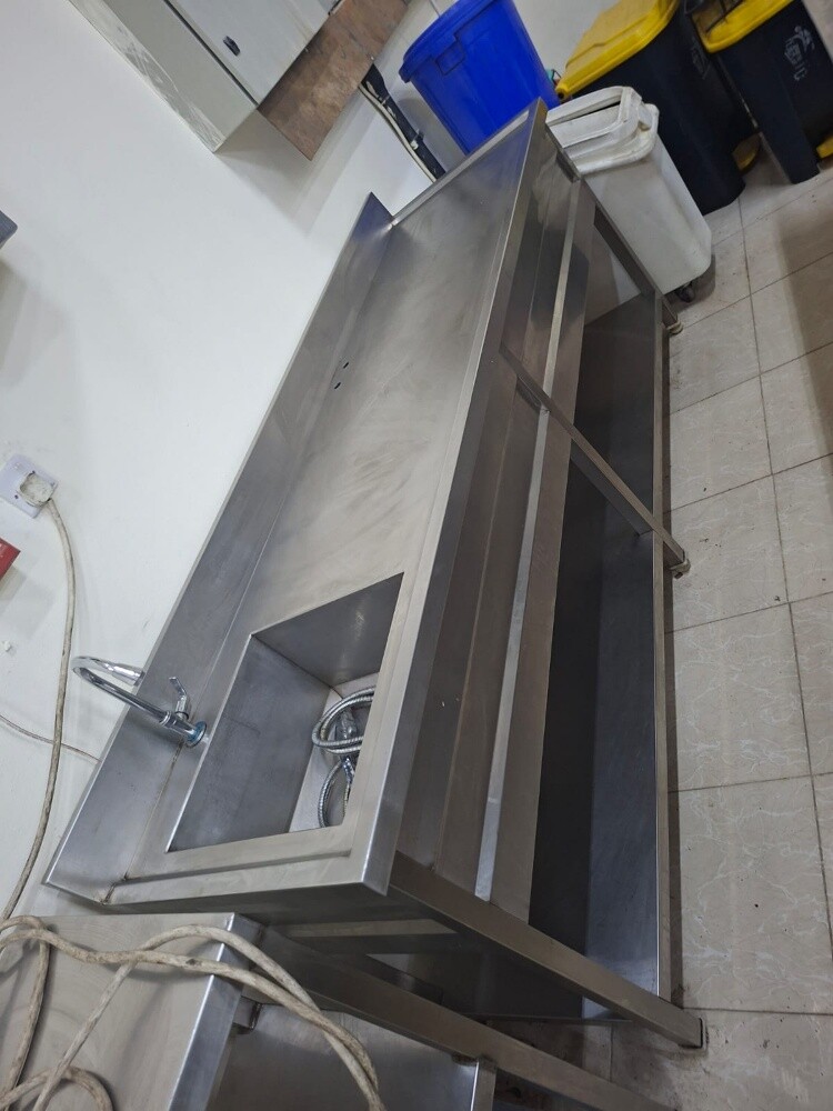 Restaurant kitchen items - 28
