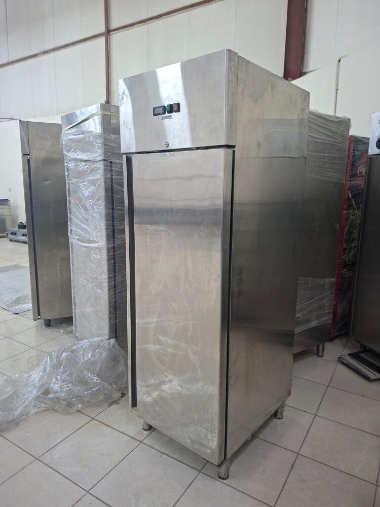 Restaurant kitchen items - 14