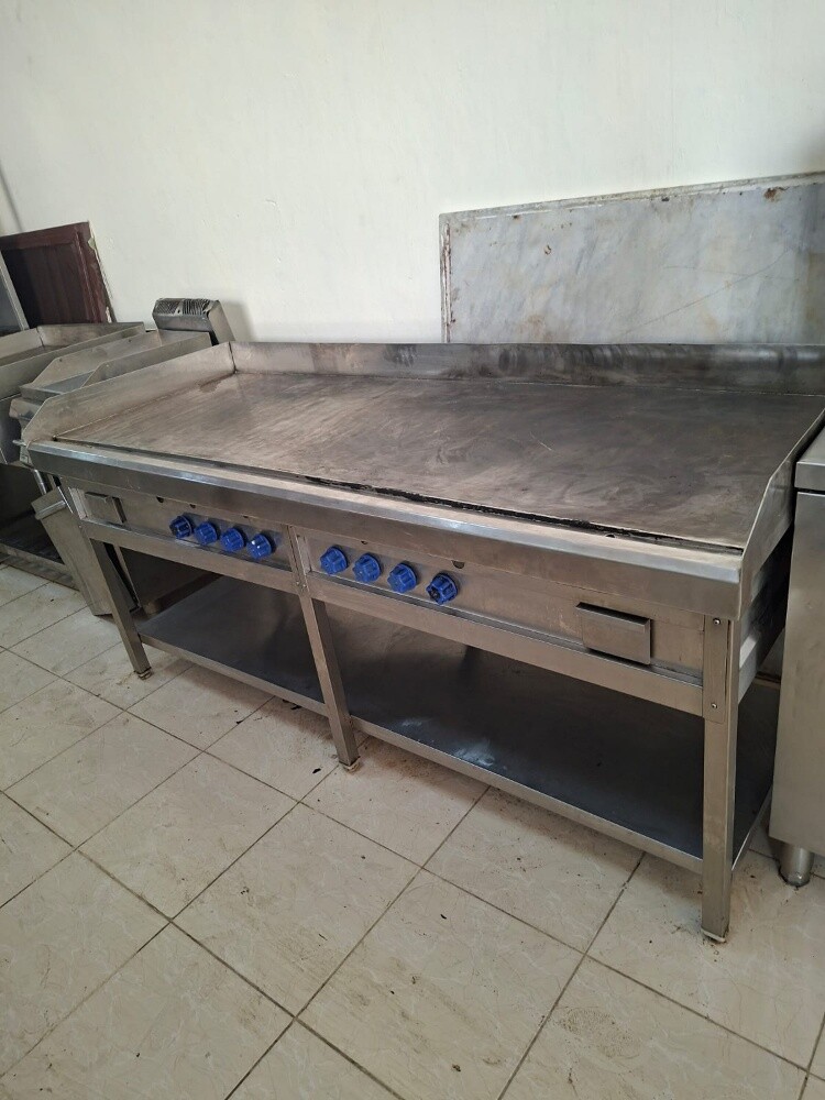 Restaurant kitchen items - 23