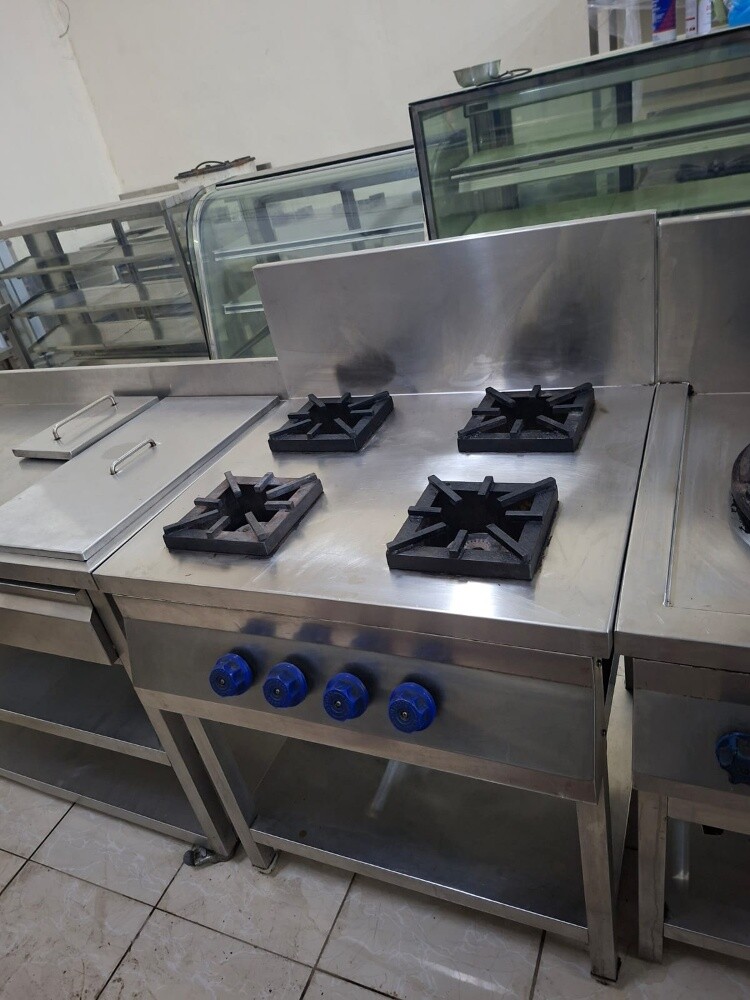 Restaurant kitchen items - 18