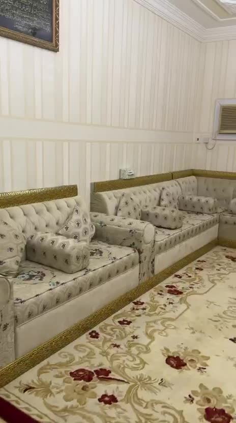 طقم مجلس استخدام شهر - 1