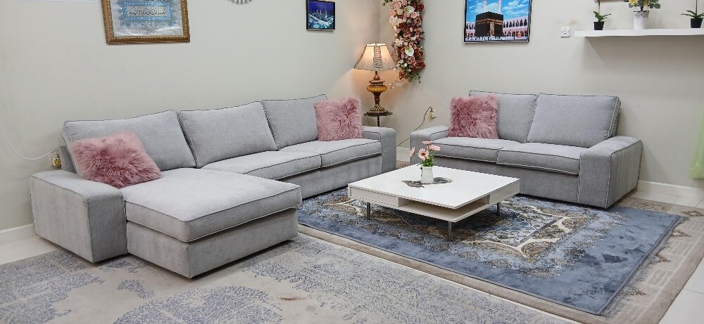 l sip Sofa for sale - 10
