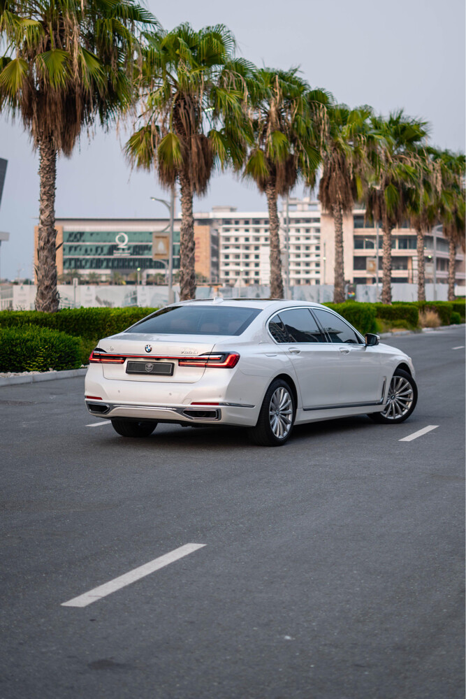 BMW 728 li 2022 - 6