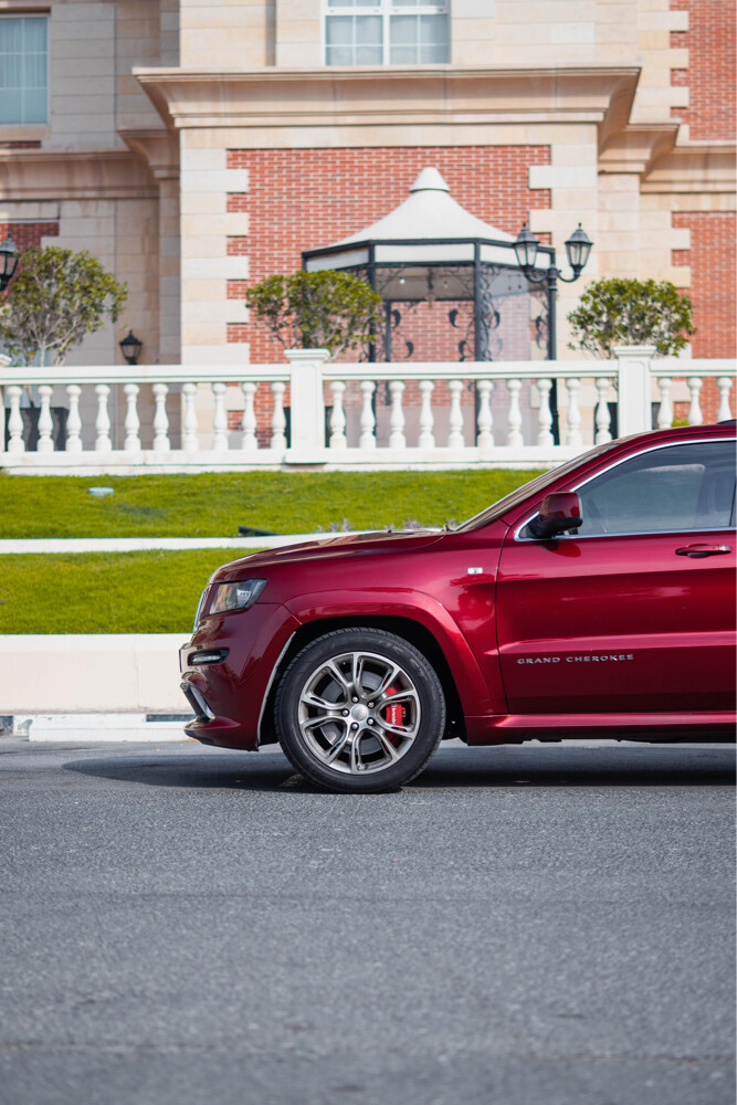 Jeep SRT8 2013 - 5