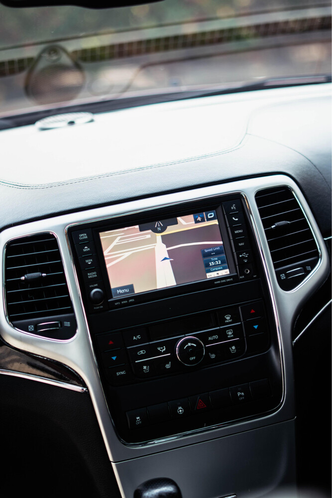 Jeep SRT8 2013 - 10