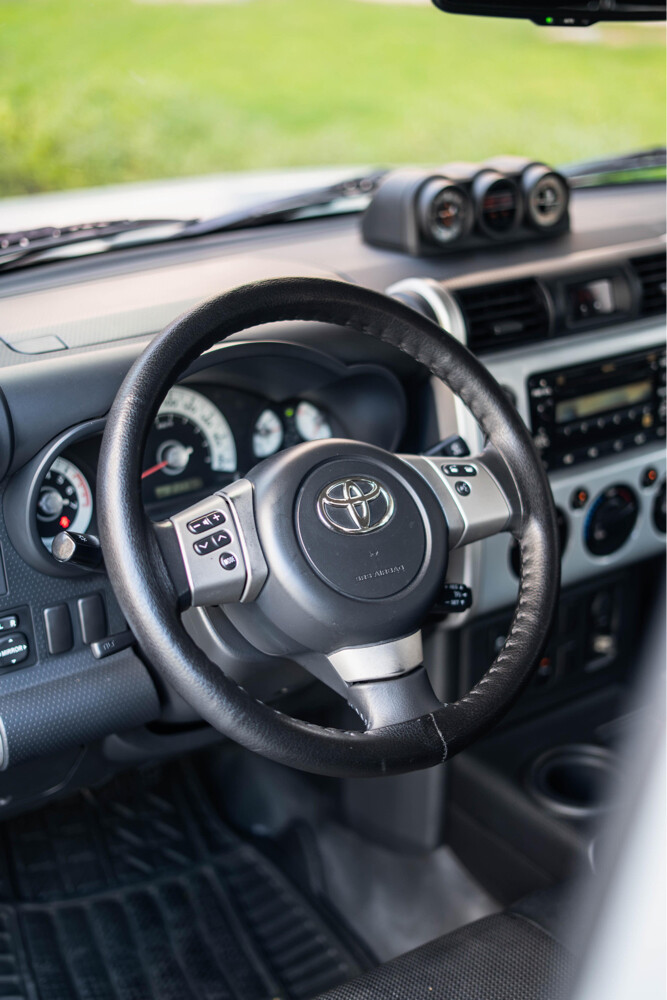 Toyota FJ 2013 - 2