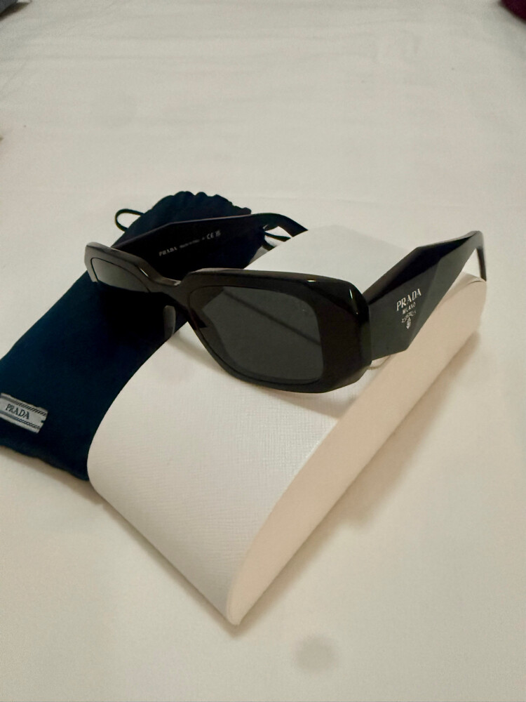 Prada Shade - 2