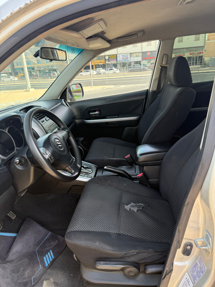 Suzuki Grand Vitara - 7