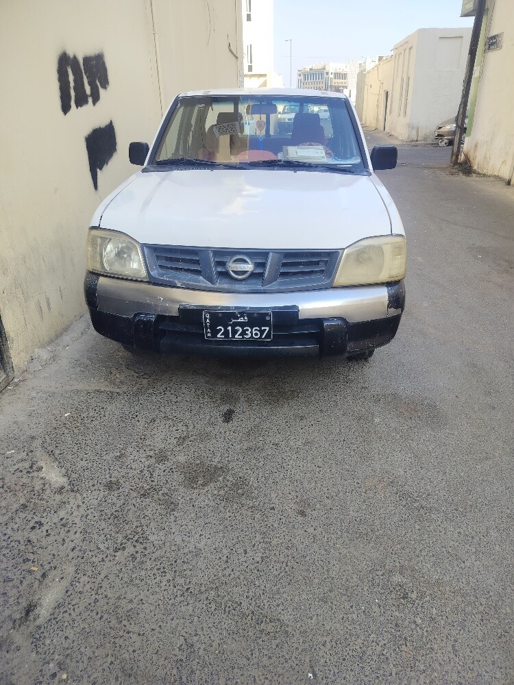 Nissan pickup sale - 1