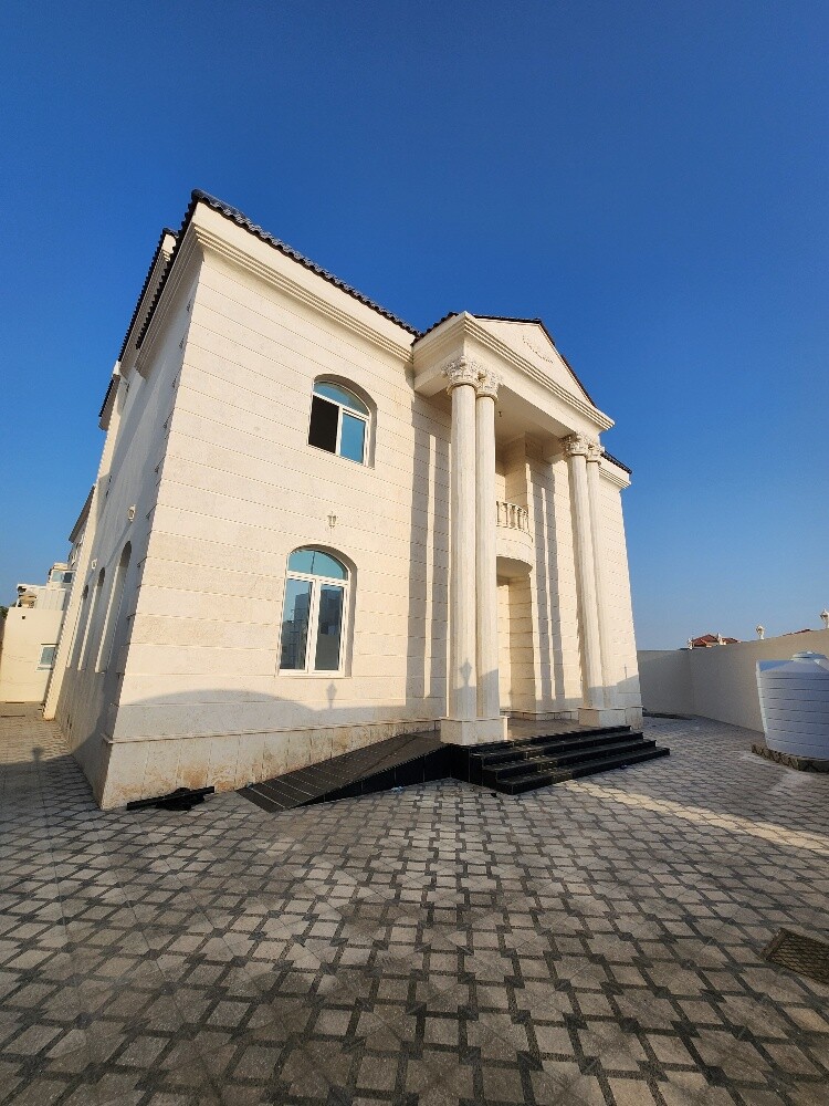villa for rent - 1