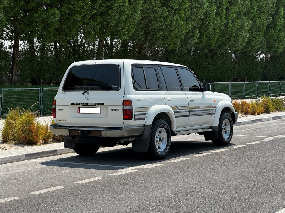 1997 Land Cruiser VXR - 10