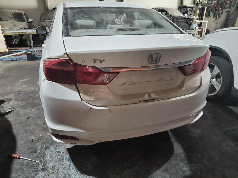 قطع غيار هوندا سيتي 2011 - 4